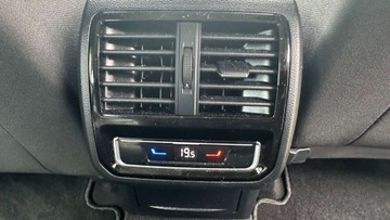 Volkswagen Passat B8 Variant Facelifting 2.0 TDI SCR 150KM 2021 Volkswagen Passat Raty 999zl 2.0 tdi 150KM TYLKO 74 tys km Gwarancja 2.0, zdjęcie 15