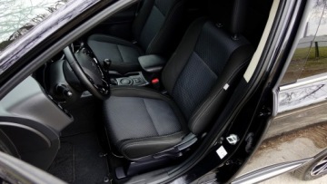 Mitsubishi Outlander III SUV Facelifting 2015 2.0 MIVEC 150KM 2016 outlander.. Kamera.. Ledy .. Nawigacja.. 2 x Koła .. 2 x PDC .. Klimatronik, zdjęcie 6