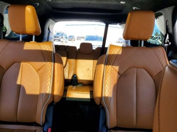 Chrysler Pacifica II 2023 Chrysler Pacifica Hybrid Pinnacle 2023 3.6 Hybryda 287KM, zdjęcie 10