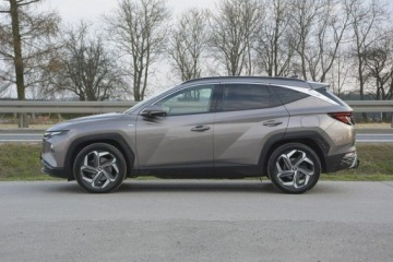 Hyundai Tucson IV SUV 1.6 CRDI 48V 136KM 2021 Hyundai Tucson 1.6 CRDI 48V Platinium automat, zdjęcie 3