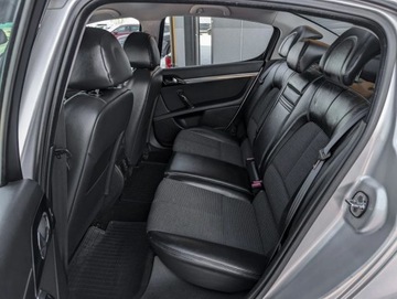 Peugeot 407 Sedan 2.0 HDi 136KM 2010 Peugeot 407 Navi Elek. i Podgrzewane fotele Klima Alu Serwis Gwarancja 2.0, zdjęcie 32