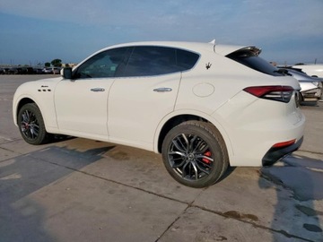 Maserati Levante 2022 Maserati Levante Modena 2022 3.0l 3.0 Benzyna 424KM, zdjęcie 1