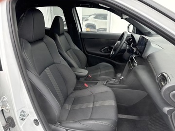 Toyota Yaris IV Hatchback 1.5 Hybrid Dynamic Force 116KM 2023 Toyota Yaris Cross Hybrid 1.5 Adventure Hybrid 1.5, zdjęcie 6