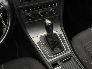 Volkswagen Golf VII Variant 1.4 TSI BlueMotion Technology 125KM 2015 Volkswagen Golf 1.4TSI 125KM DSG Lounge Panorama LED DynAudio SSU 1.4, zdjęcie 22