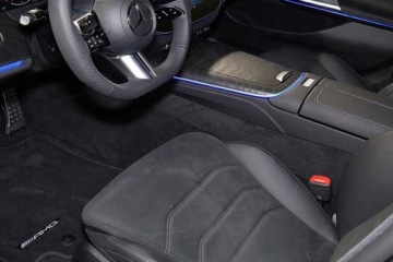 Mercedes Klasa E W214 Sedan 2.0 220d 197KM 2025 E Klasa 220 d 4-Matic AMG 2.0 (197KM) 2025, zdjęcie 8