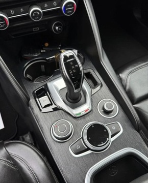 Alfa Romeo Giulia II Sedan Facelifting 2.0 Turbo 280KM 2020 Alfa Romeo Giulia 280kM TYLKO 34tys.km PISEMNA GWARANCJA w cenie Transpo, zdjęcie 37