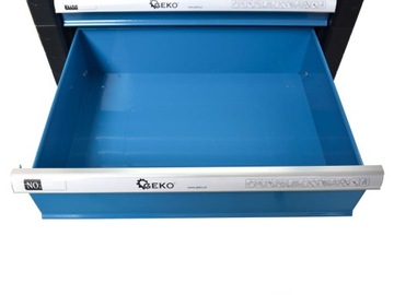 Шкаф для инструментов на 272 предмета, 7 ящиков.