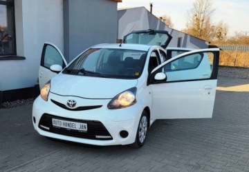 Toyota Aygo I Hatchback 5d Facelifting 1.0 VVT-i 68KM 2012 Toyota Aygo 1,0 Klima 68 km Benzyna 68KM, zdjęcie 19