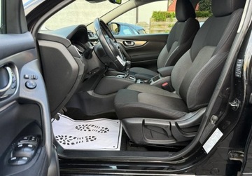 Nissan Qashqai II Crossover Facelifting 1.2 DiG-T 115KM 2018 Nissan Qashqai Salon Polska. Panoramiczny dach. Kamery 360 1.2 Benzyna, zdjęcie 17