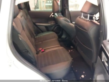 Mitsubishi Outlander III 2023 Mitsubishi Outlander SE S-AWC 2023 2.5l 2.5 Benzyna 181KM, zdjęcie 12