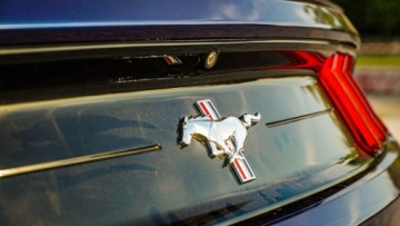 Ford Mustang VI 2019 Ford Mustang Ford Mustang Premium Package 2019 2.3 Benzyna 310KM, zdjęcie 5