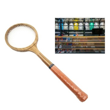 Деревянные теннисные ракетки с нескользящими ручками.