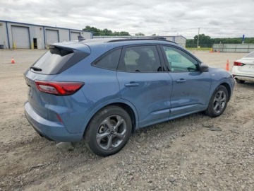 Ford Escape III 2023 Ford Escape St Line 2023 1.5 Benzyna 180KM, zdjęcie 3
