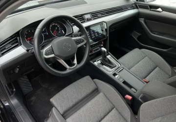 Volkswagen Passat B8 Variant Facelifting 1.5 TSI EVO 150KM 2023 Volkswagen Passat Variant Variant Business Pakiety, ACC, Kamera, GPS, Pod, zdjęcie 6