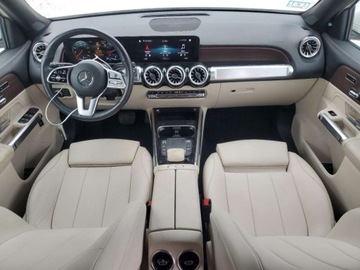 Mercedes GLB 2023 Mercedes-Benz GLB 250 4Matic 2023 2.0l 2.0 Benzyna 221KM, zdjęcie 8