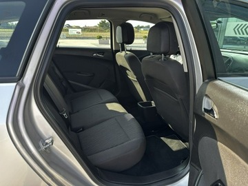 Opel Astra J Sports Tourer Facelifting 1.7 CDTI ECOTEC 110KM 2013 Opel Astra 2 kpl.kół, Navi, LED, Klimatyzacja, zdjęcie 11