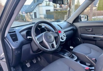 Kia Soul I Crossover 1.6 CRDI VGT 128KM 2011 Kia Soul Kia Soul 1.6 CRDI L 1.6 Diesel 128KM, zdjęcie 19