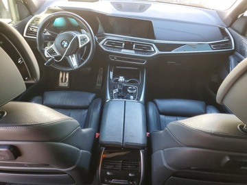 BMW X7 2021 BMW X7 xDrive40i 2021 3.0 Benzyna 335KM, zdjęcie 8