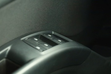 Opel Meriva II Mikrovan Facelifting 1.4 Twinport ECOTEC 100KM 2015 Opel Meriva 1.4 i, Klima, Klimatronic, Tempomat, zdjęcie 17