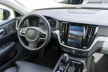Volvo V60 II  Kombi Plug-In Facelifting 2.0 T6 350KM 2025 Volvo V60 YV1ZWH4V4S2662689, zdjęcie 22
