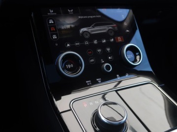 Land Rover Range Rover Velar SUV 2.0 SD4 240KM 2017 Land Rover Range Rover Velar D240, Salon Polska, zdjęcie 17