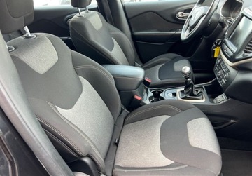 Jeep Cherokee V Terenowy 2.0 MJD 140KM 2014 Jeep Cherokee 2.0D 140KM 6B.Ledy Navi Klimatr.El.Klapa 2xPDC Po Rozrz.Fakt, zdjęcie 9