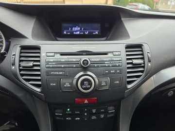 Honda Accord VIII Kombi 2.0 VTEC 156KM 2012 Honda Accord KlimaTronik, Grzane Fotele, el., zdjęcie 25