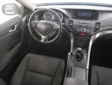 Honda Accord VIII 2013 Honda Accord 2.2 i-DTEC, Klima, Klimatronic, zdjęcie 6