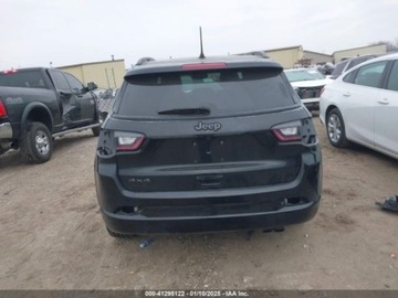 Jeep Compass II 2022 Jeep Compass 2022r., High Altitude, od ubezpieczalni 2.4 Benzyna 177KM, zdjęcie 5