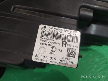 ФОНАР ПЕРЕДНИЙ ПРАВЫЙ SKODA OCTAVIA IV 4 5E4 CRYSTAL 5E4941016
