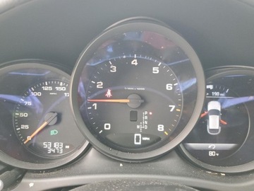 Porsche Macan 2018 Porsche Macan 2018 PORSCHE MACAN 2.0 Benzyna 261KM, zdjęcie 9