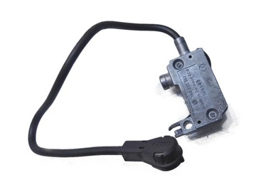 ADAPTÉR ZESILOVAČ ANTÉNY VW GOLF V 1H0035551