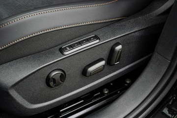 Cupra Leon II 2025 Cupra Leon 1.5 TSI 150 KM, zdjęcie 13