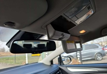 Toyota Avensis III Sedan Facelifting 2015 2.0 D-4D 143KM 2017 Toyota Avensis Toyota Avensis 2.0 Diesel 143KM, zdjęcie 16