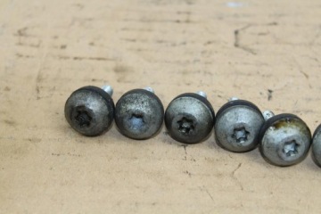 BMW K1200 GT K41 ВИНТЫ КРЫШКИ ГОЛОВКИ