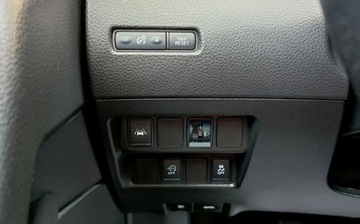 Nissan Qashqai II Crossover 1.2 DIG-T 115KM 2017 Nissan Qashqai Filmik VIDEO 1,2 Benzyna Kamery 360 Navi Panoramadach BIALA, zdjęcie 18