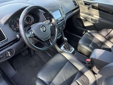 Volkswagen Sharan II Van Facelifting 1.4 TSI 150KM 2021 Volkswagen Sharan Highline Panorama Hak Tempomat ACC 7os Serwis ASO, zdjęcie 8