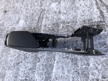 ЦЕНТРАЛЬНЫЙ ТУННЕЛЬНЫЙ ПОДЛОКОТНИК HYUNDAI I40 UK