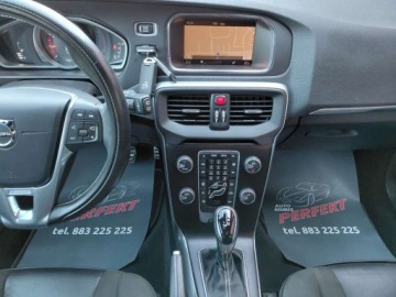 Volvo V40 II 2018 Volvo V40 R Design Automat Navi Kamera Led 1.5 Benzyna 122KM, zdjęcie 19