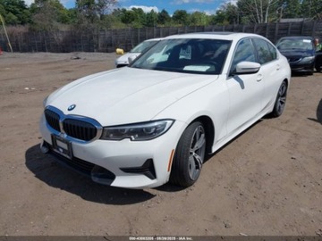 BMW Seria 3 G20-G21 2022 BMW Seria 3 330i xDrive 2022 2.0l 2.0 Benzyna 255KM, zdjęcie 1