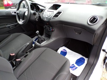 Ford Fiesta VII Hatchback 3d Facelifting 1.25 82KM 2015 Ford Fiesta 2015, zdjęcie 19