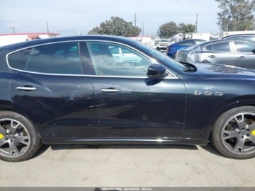 Maserati Levante 2023 Maserati Levante GT 2023 3.0l 3.0 Benzyna 345KM, zdjęcie 6