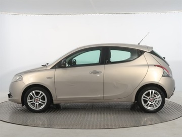 Lancia Ypsilon IV Hatchback 5d 0.9 8v Twin Air 85KM 2012 Lancia Ypsilon 0.9 TwinAir, Salon Polska, zdjęcie 2