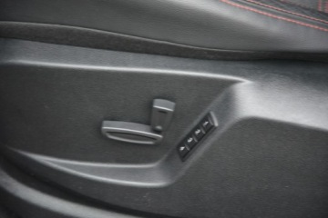 Ford S-Max I Van Facelifting 2.0 Duratorq TDCi DPF 140KM 2012 Ford S-Max Ford S-Max 2.0 TDCi Platinium X 2.0 Diesel 140KM, zdjęcie 33