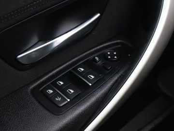 BMW Seria 3 F30-F31-F34 Limuzyna Facelifting 2.0 320d 190KM 2018 BMW 3GT 320d xDrive GT, Salon Polska, Serwis ASO, zdjęcie 17