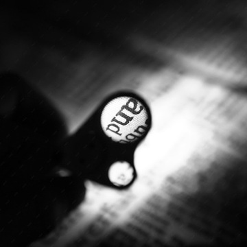 ЮВЕЛИРНАЯ ЛУПА LED UV 60x 30x