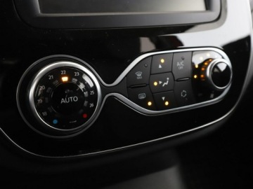 Renault Captur I Crossover Facelifting 1.5 Energy dCi 90KM 2018 Renault Captur Czujniki, Navi, Aut.klima,, zdjęcie 24