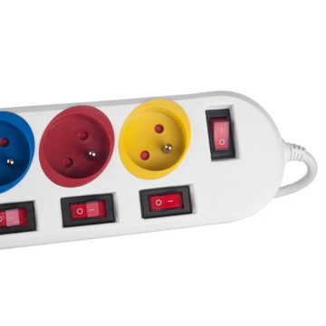 РАЗЪЕМ ПИТАНИЯ С ВЫКЛЮЧАТЕЛЯМИ УДЛИНИТЕЛЬНЫЙ КАБЕЛЬ 1,5М