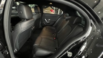 Mercedes Klasa A W177/V177 Hatchback 1.3 160 109KM 2018 Mercedes-Benz Klasa A Nowy model Kamera Navi Full Led MOZLIWA ZAMIANA 1.3, zdjęcie 28