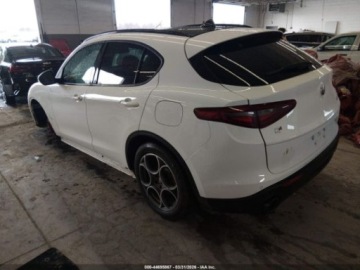 Alfa Romeo Stelvio SUV Facelifting 2.0 Turbo 280KM 2022 Alfa Romeo Stelvio 2022 r., 2,0L SPRINT AWD 2.0 Benzyna 280KM, zdjęcie 3